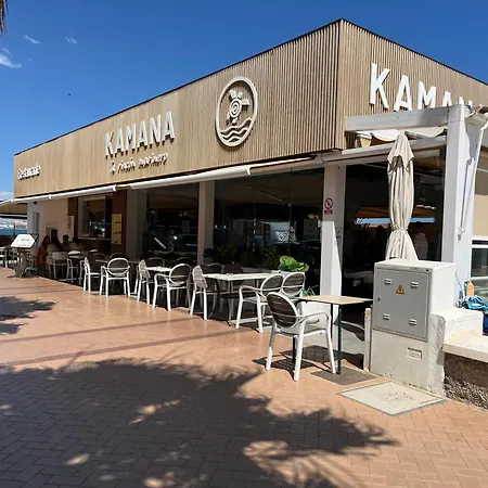 Апартаменти Cozy - Balcony & Sea View