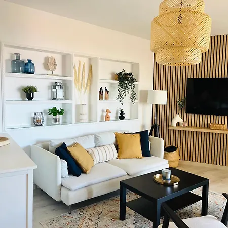 Apartamento Cozy - Balcony & Sea View *